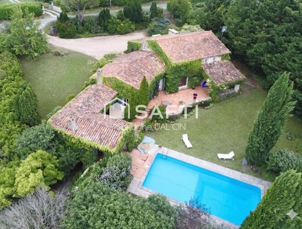 L'ÉLÉGANCE D'UNE VILLA D'ARCHITECTE À CASTRES