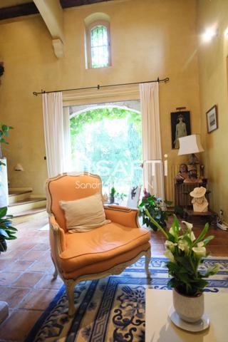 L'ÉLÉGANCE D'UNE VILLA D'ARCHITECTE À CASTRES