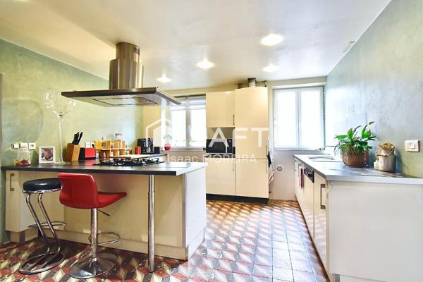 Magnifique demeure de Charme 6 chambres et dépendance proche Houdan