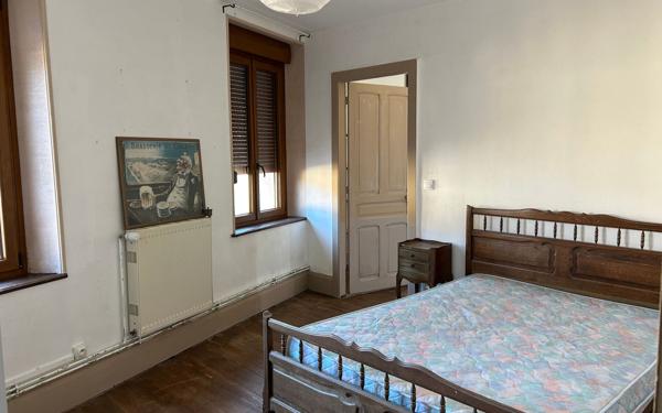 Maison à vendre    3 pièces •  Vexaincourt