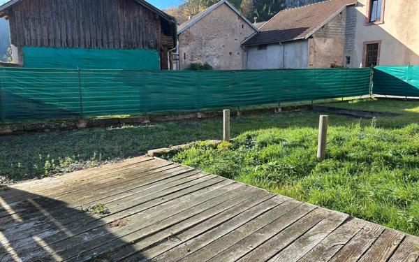 Maison à vendre    3 pièces •  Vexaincourt