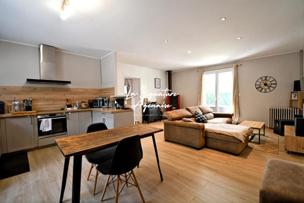 Maison de village en pierre rénovée avec jardin