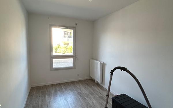 Appartement à louer    3 pièces •  Plescop