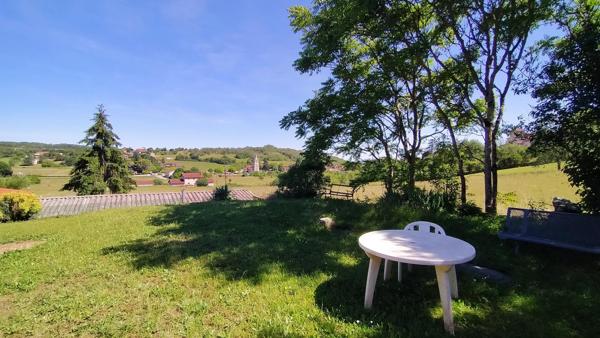 Charmante maison de village en pierre rénovée