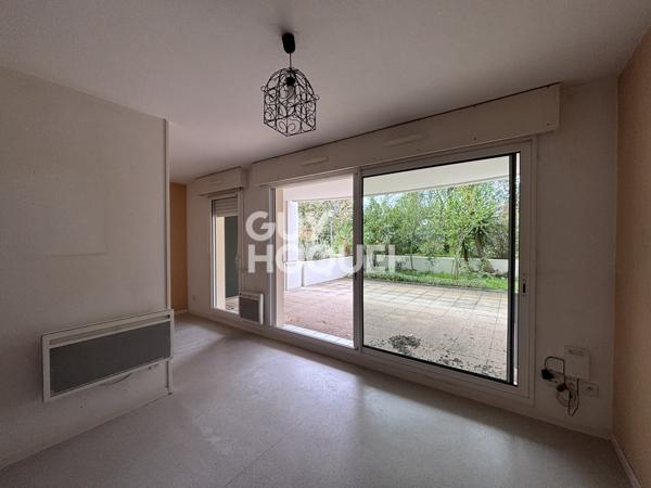 Appartement T1 bis avec extérieur, cave et parking