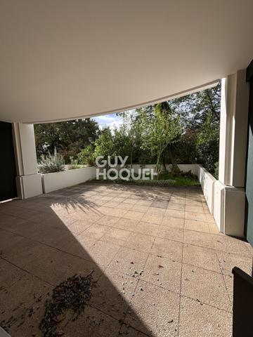 Appartement T1 bis avec extérieur, cave et parking