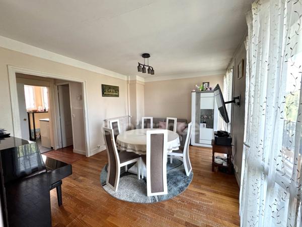 Appartement à vendre 3 pièces MANTES LA JOLIE (78) - BALCON - PLACE DE PARKING - CAVE