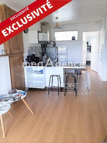 Immeuble à AVRANCHES, 50300 - 280m²