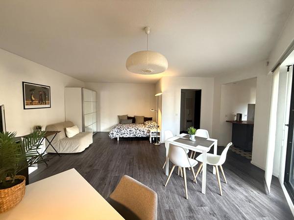 Appartement Bordeaux 1 pièce(s) 39 m2