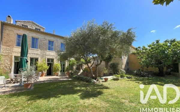 Maison à vendre 9 pièces 302 m² Manduel