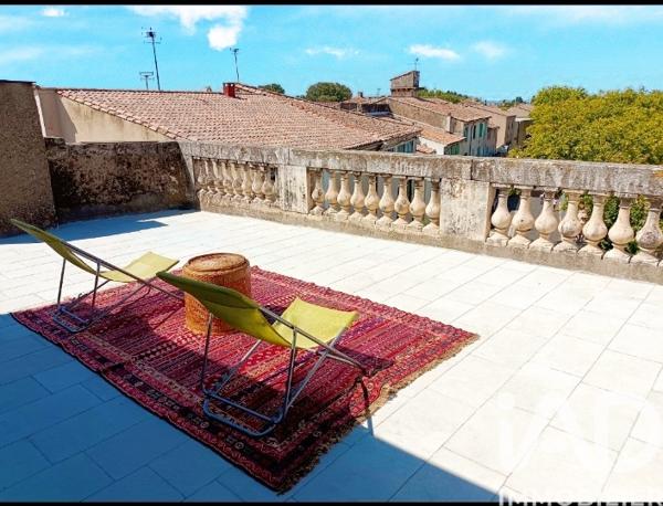 Maison à vendre 9 pièces 302 m² Manduel
