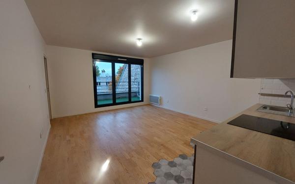 Appartement à louer    3 pièces • 62,37 m2 Saint-Maur-des-Fossés