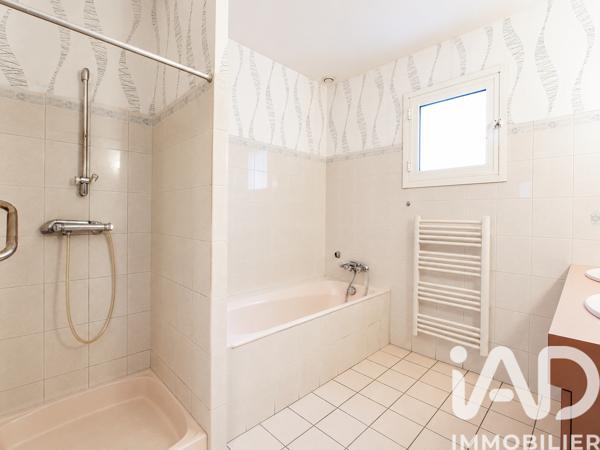 Maison à vendre 7 pièces 141 m² Maché