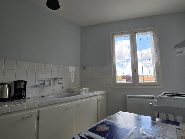 Immeuble
                                                                                                                                                
                                                                                                                                                
                                                                                                                                                
                                                    
                                                                                                                                                                                                                                                                                                                        97.22  m²