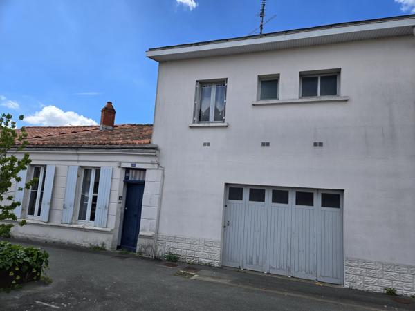 Immeuble
                                                                                                                                                
                                                                                                                                                
                                                                                                                                                
                                                    
                                                                                                                                                                                                                                                                                                                        97.22  m²