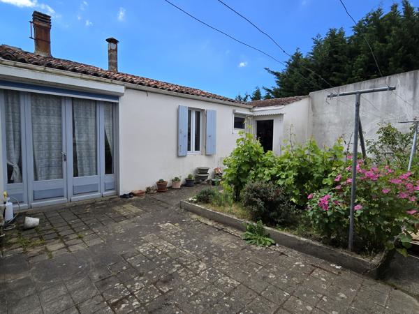 Immeuble
                                                                                                                                                
                                                                                                                                                
                                                                                                                                                
                                                    
                                                                                                                                                                                                                                                                                                                        97.22  m²
