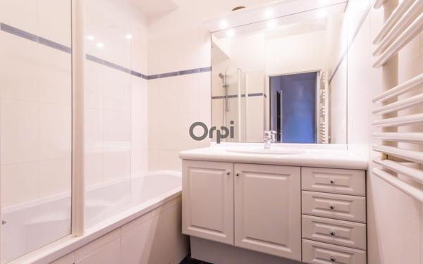 Appartement à vendre    2 pièces • 43,05 m2 Le Plessis-Robinson