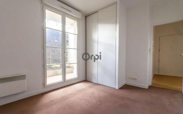 Appartement à vendre    2 pièces • 43,05 m2 Le Plessis-Robinson