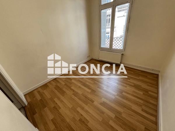 Location Appartement 2 pièces 26.49 m² - 32 RUE DENIS PAPIN Blois 41000