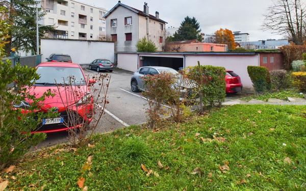 Appartement à vendre    5 pièces • 114 m2 Grenoble