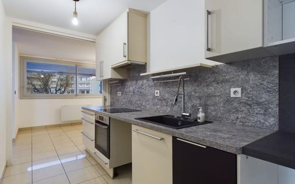 Appartement à vendre    5 pièces • 114 m2 Grenoble