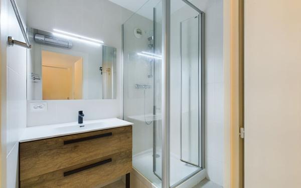 Appartement à vendre    5 pièces • 114 m2 Grenoble