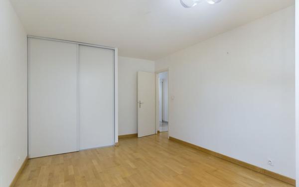 Appartement à vendre    5 pièces • 114 m2 Grenoble