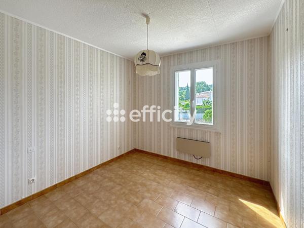 Maison
         5 pièces
        - 132 m² Exclusivité 520 000 € *