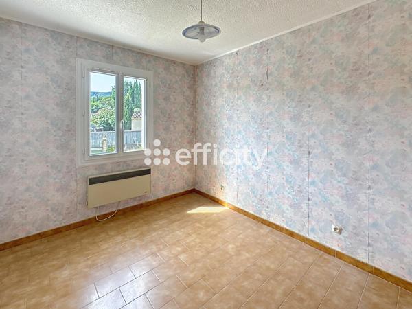 Maison
         5 pièces
        - 132 m² Exclusivité 520 000 € *