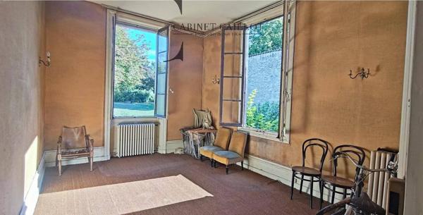 MAISON DE VILLE - hyper-centre COGNAC (réf.60987)