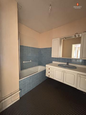 JINVESTY IMMOBILIER - APPARTEMENT T4 PROCHE CENTRE-VILLE