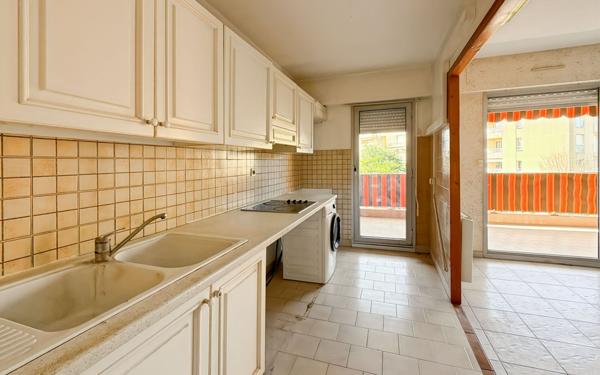 Appartement à vendre    3 pièces • 68 m2 Antibes