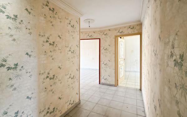 Appartement à vendre    3 pièces • 68 m2 Antibes
