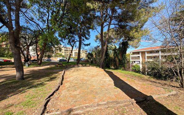 Appartement à vendre    3 pièces • 68 m2 Antibes