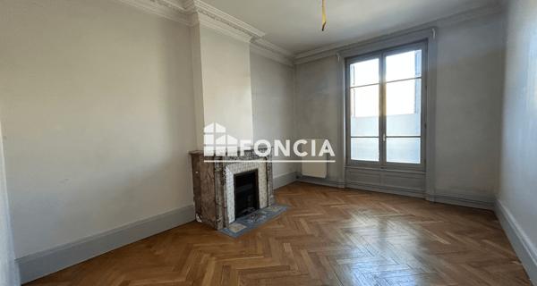 À vendre Immeuble 726 m² - Saint-étienne 42100