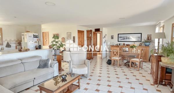 À vendre Maison 4 pièces 135 m² - La Ricamarie 42150