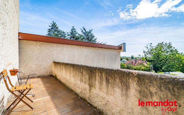 Appartement à vendre    5 pièces • 135 m2 Chauny