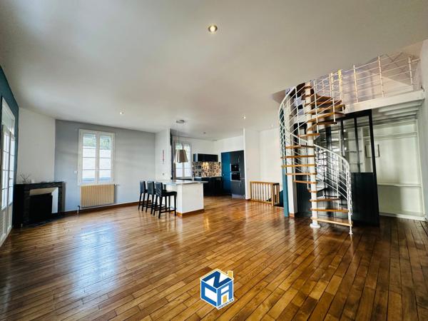 Appartement T3 en duplex avec cave de 100m2
