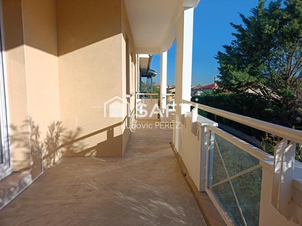 AUCAMVILLE (31140) T3 56 m² CLIMATISÉ -Dernier étage - Balcon - 2 parkings