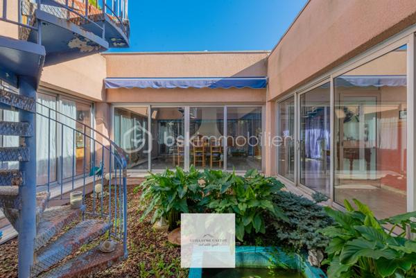 Maison d architecte de 259 m²