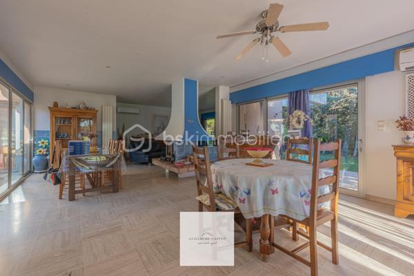 Maison d architecte de 259 m²