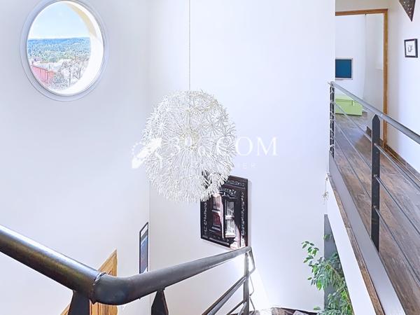 Maison 7 pièce(s) 4 chambre(s) 157.13 m²