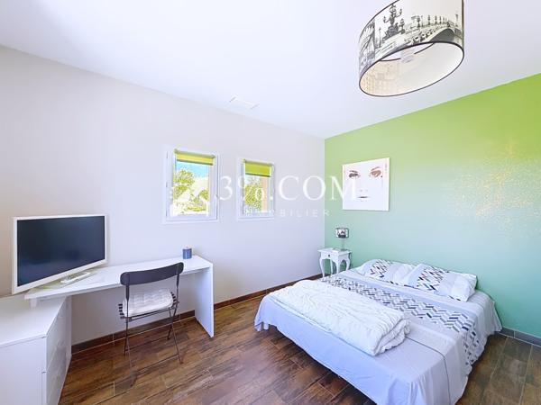 Maison 7 pièce(s) 4 chambre(s) 157.13 m²