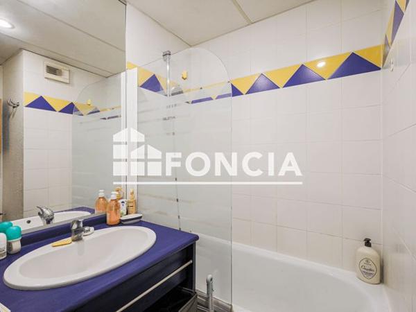 À vendre Studio 18.9 m² - Fontaine 38600