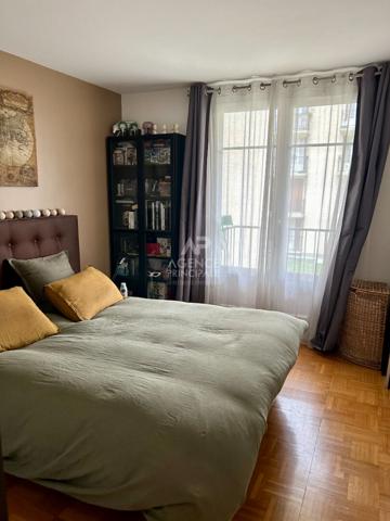 Appartement Maisons Laffitte 3 pièce(s) 59.92 m2

Loyer €1 400/moischarges comprises **

- Ref : 4970