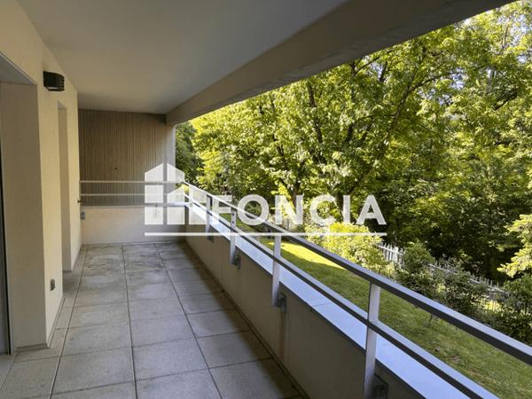 Location Appartement 3 pièces 77.02 m² - 685 RUE DES COMBES Chambery 73000