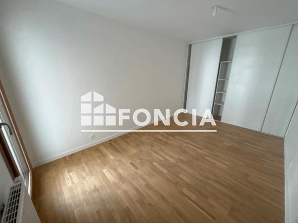 Location Appartement 3 pièces 66.2 m² - 8 AVENUE HENRI BARBUSSE Annemasse 74100