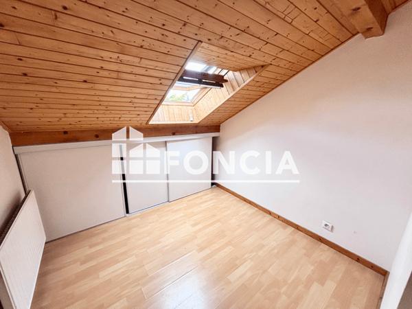 Location Maison 7 pièces 224.7 m² - 1304 ROUTE DE BELLEVUE Prevessin - Moens 01280