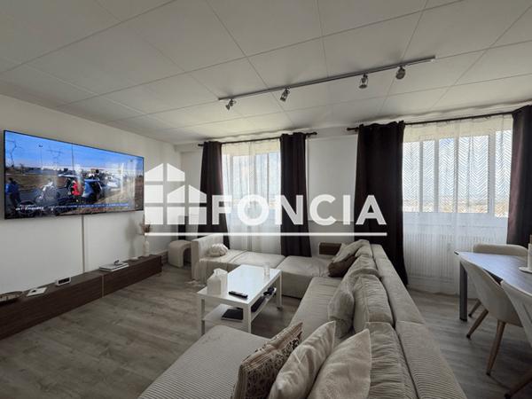 Location Appartement 4 pièces 90.82 m² - 9 SQUARE DE LIEGE Vandoeuvre 54500