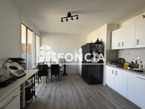 Location Appartement 4 pièces 90.82 m² - 9 SQUARE DE LIEGE Vandoeuvre 54500